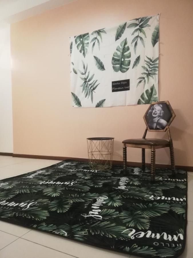 Landmark By Katana 3Br Romantic Luxury Seaview Homestay Gurney无敌海景三房套房 Tanjung Tokong Exterior foto